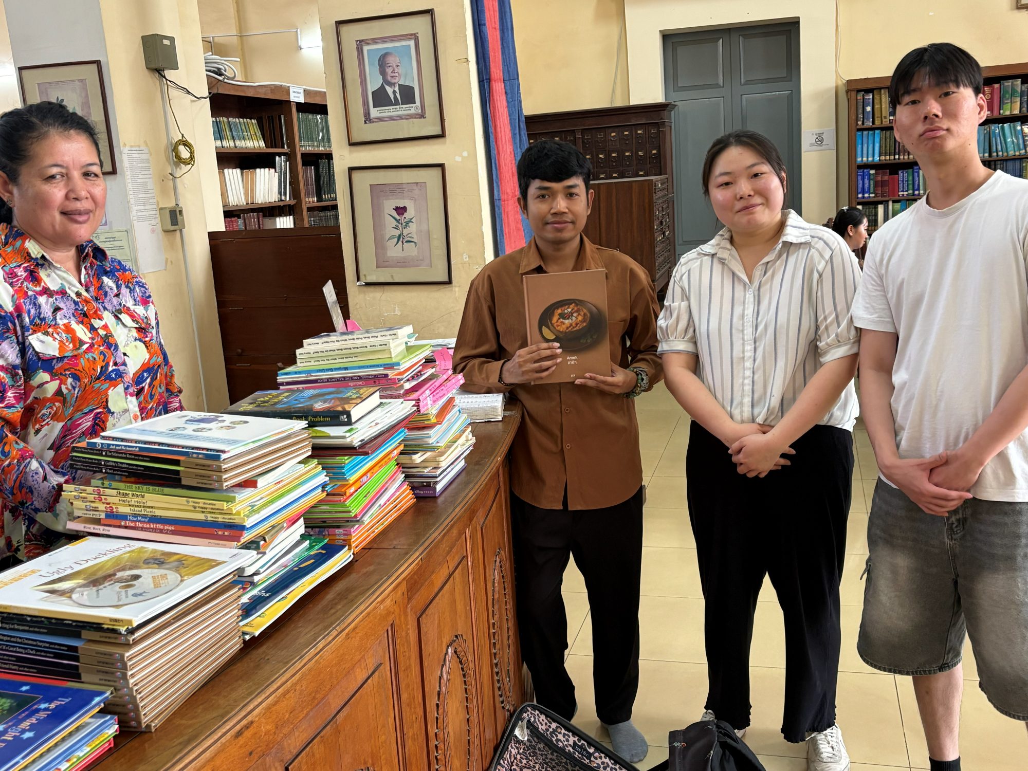 Presenting a donated collection of Lumen's multilingual children's books to the National Library of Cambodia in Phnom Penh.
